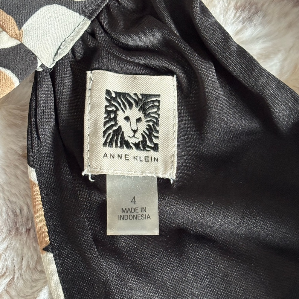 EUC Anne Klein Polka Dot Maxi Dress with Bow Accent Size 4 - Picture 7 of 10